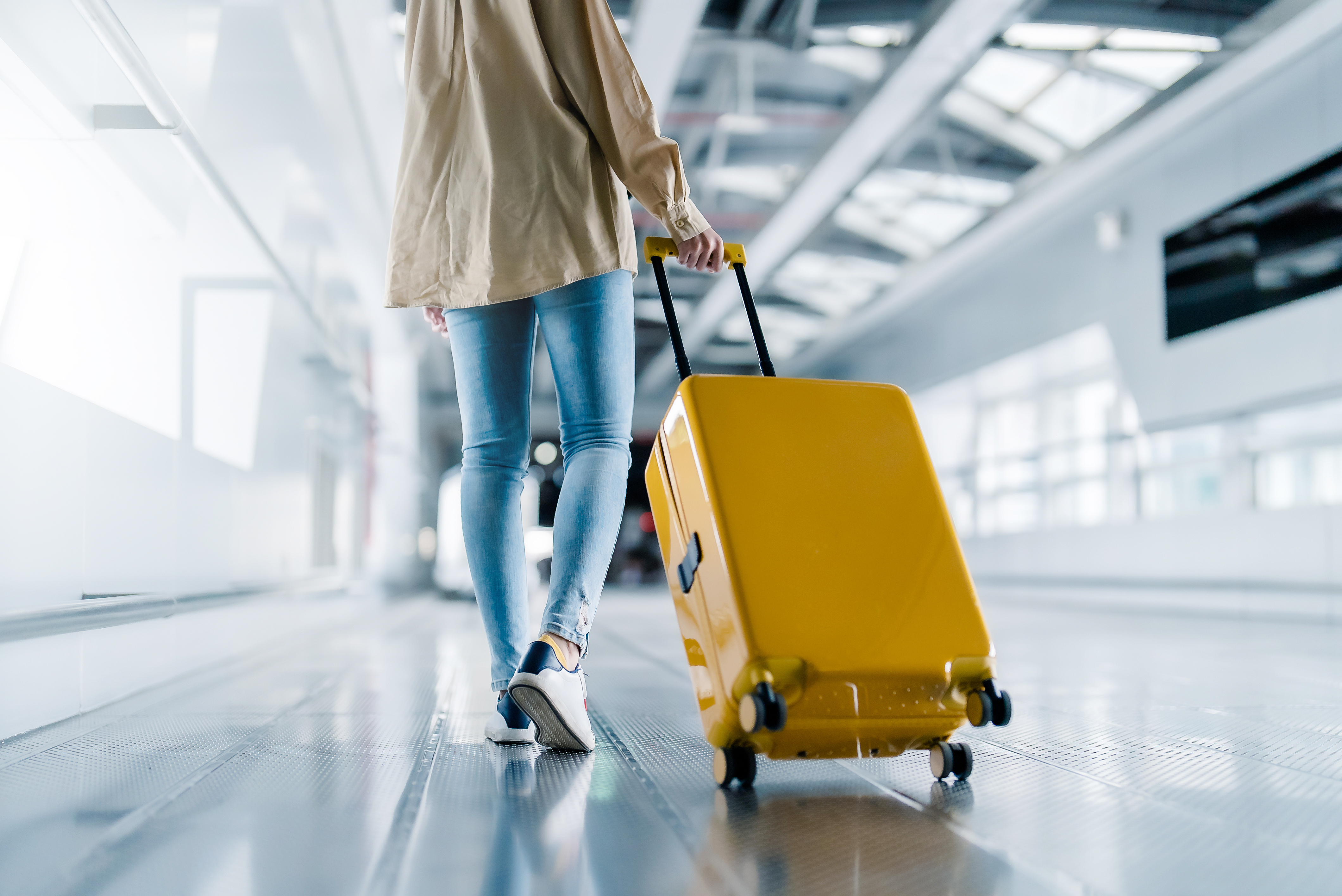Wenn Sie Ihr Gepäck separat und rechtzeitig buchen, können Sie Geld sparen