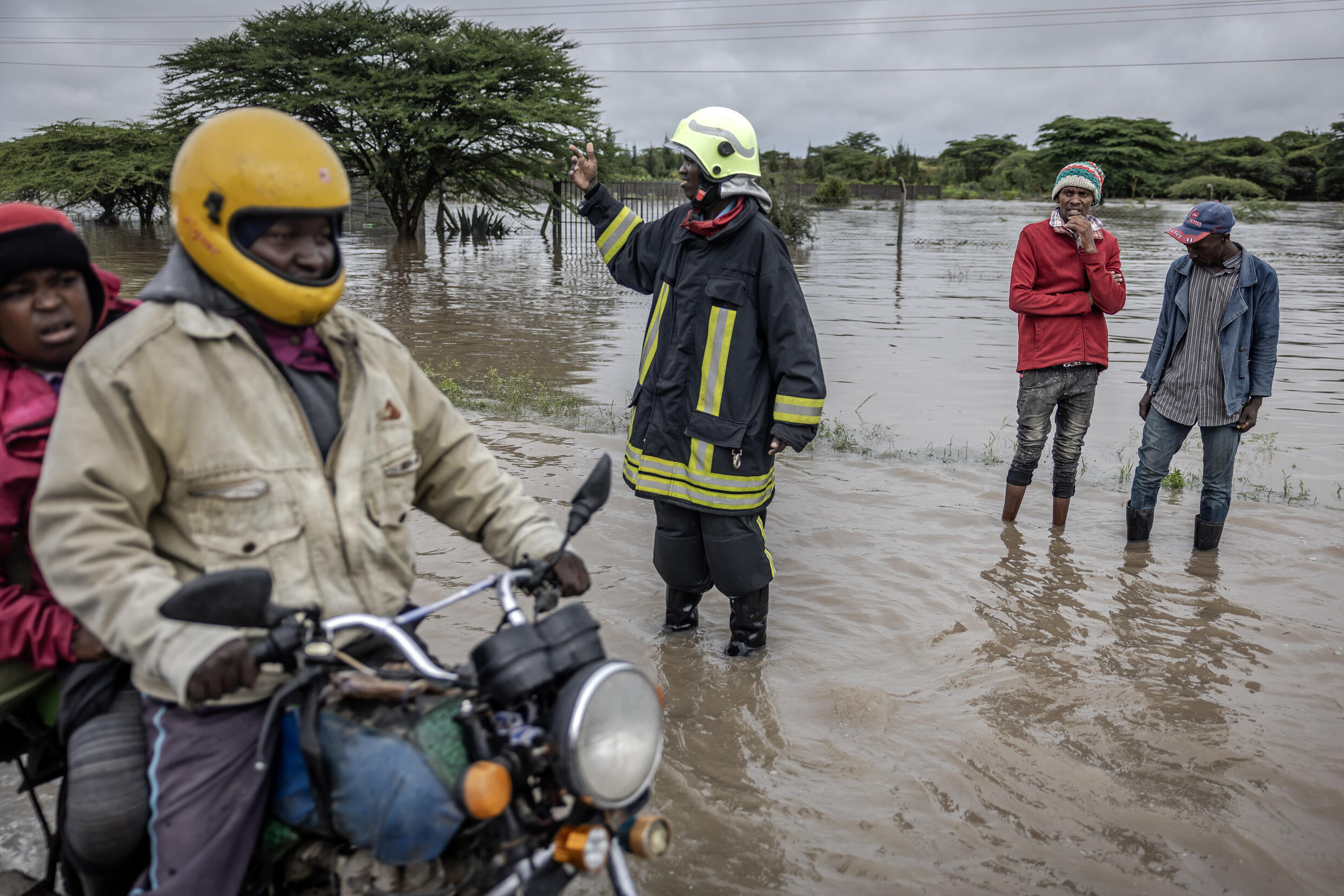 Sintflutartige Regenfälle haben weite Teile Ostafrikas heimgesucht und Überschwemmungen und Erdrutsche ausgelöst