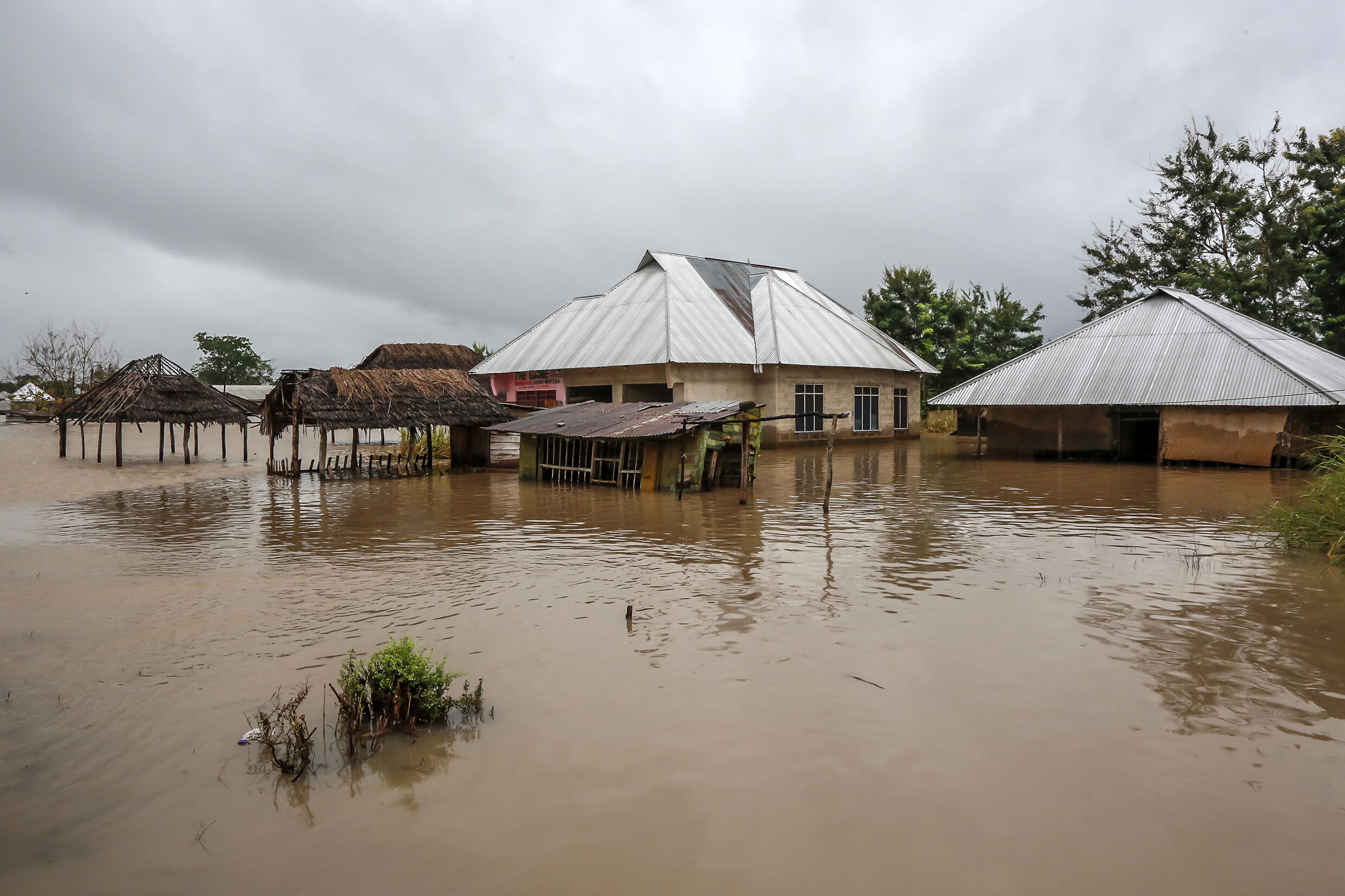 Ostafrika wurde während der aktuellen Regenzeit von stärkeren Regenfällen als sonst heimgesucht.