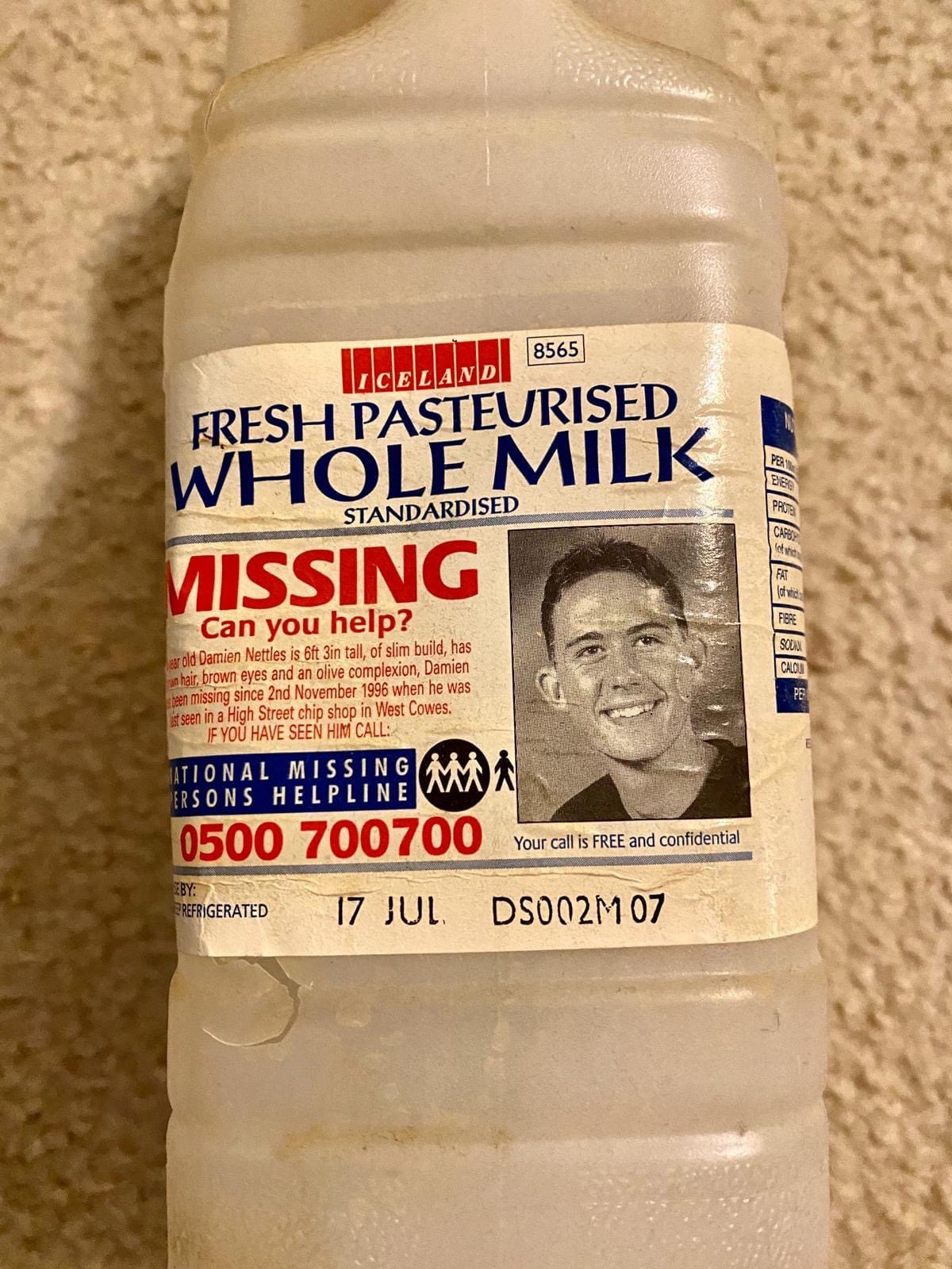 A missing picture on a milk bottle at the time of Damien's disappearance