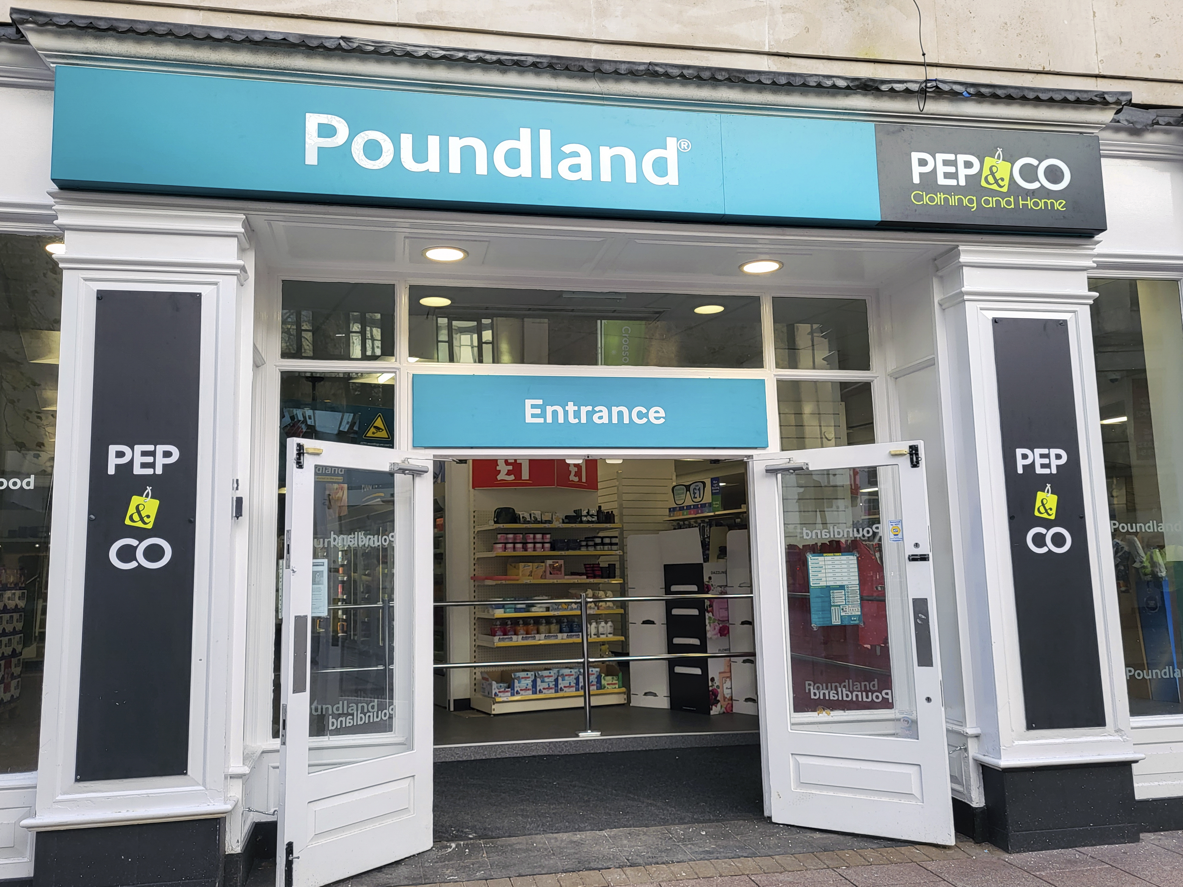 Poundland verfügt über rund 850 Geschäfte im gesamten Vereinigten Königreich