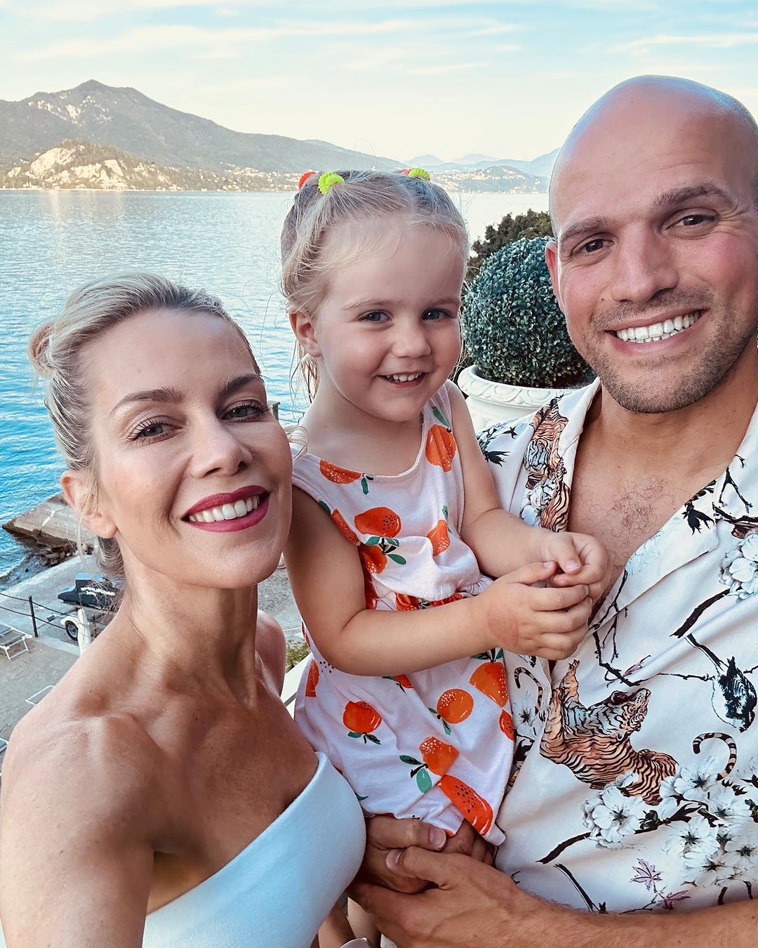 Kate mit Ehemann Martin und Tochter Noa im Urlaub in Italien letzten Sommer